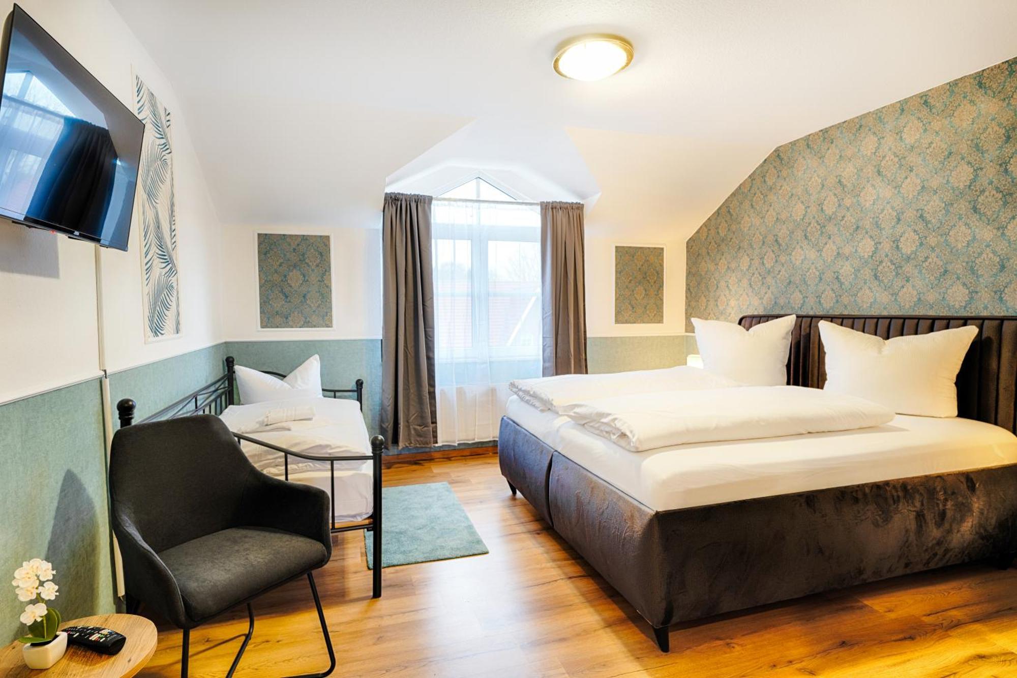 Hotel Apfelbluete Stralsund Exteriör bild